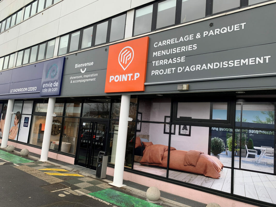 POINT-PEnvie_de_salle_de_bain__Showroom_Nanterre_Ext01-2020-jpg
