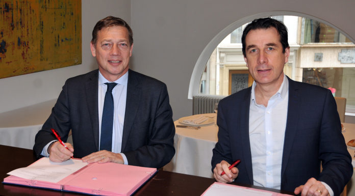 Isolation et aménagement intérieur : la Capeb, ISOVER et PLACO® renouvellent leur engagement pour accompagner les chefs d’entreprise