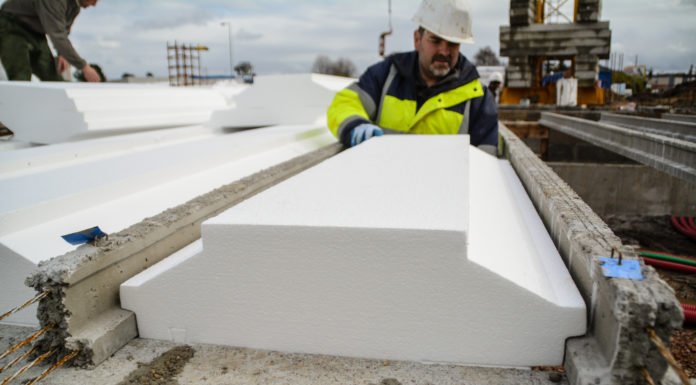 Un entrevous en polystyrène bas carbone et 100 % recyclable