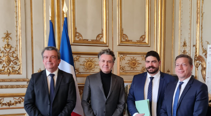 Rénovation énergétique : Christophe Béchu et Guillaume Kasbarian optent pour les TPE du bâtiment pour accélérer le mouvement