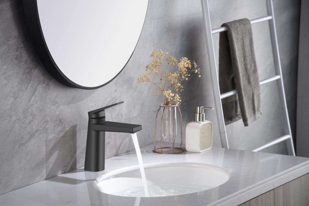 Mitigeur_de_lavabo_noir - Photo ambiance
