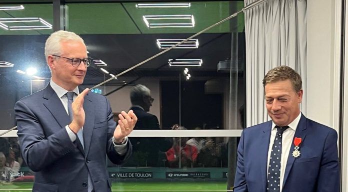 Jean-Christophe Repon décoré de la Légion d’honneur à domicile